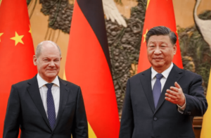German Chancellor Olaf Scholz (left) met Chinese President Xi Jinping last week on a trip to Beijing