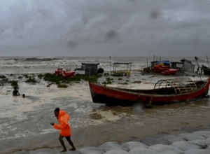 IMD and Coast Guard Issue Warning to Fishermen: Stay Safe, Stay Ashore